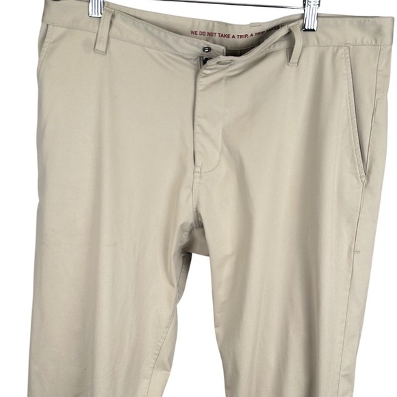 RHONE Other - Rhone Commuter Pants Mens Khaki Tan Polyester Straight Leg Trousers 100161